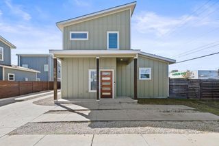 6301 Santos ST A, Austin, TX 78741