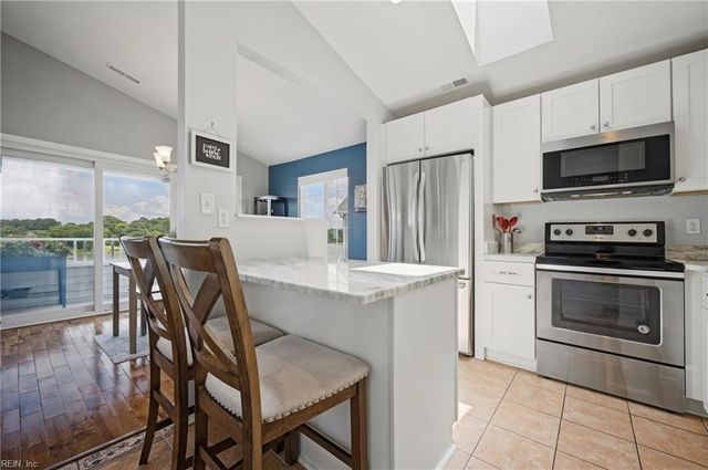 230 Dockside DR C, Hampton, VA 23669