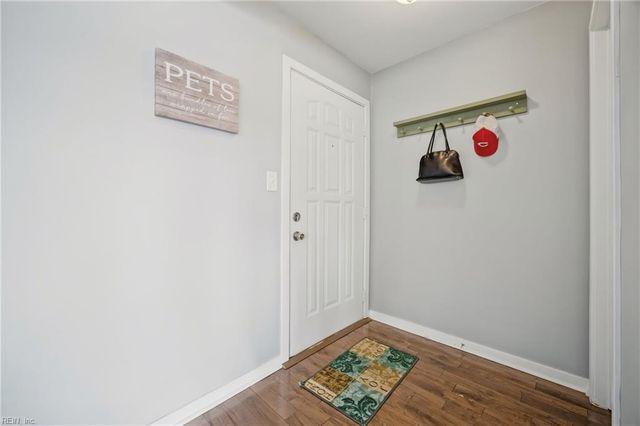 230 Dockside DR C, Hampton, VA 23669
