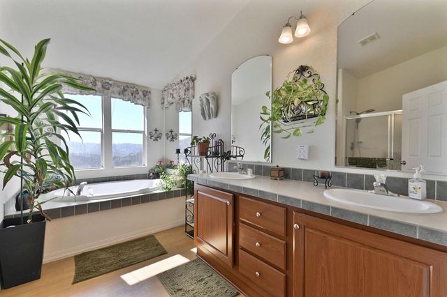 3770 Sheep Ranch Rd, Murphys, CA 95247