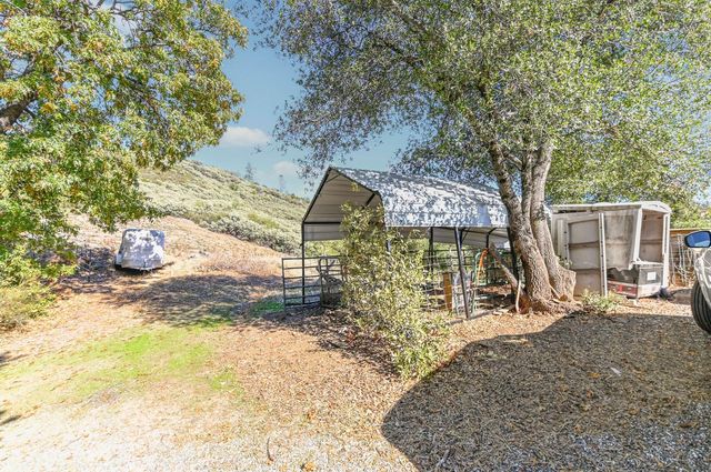 3770 Sheep Ranch Rd, Murphys, CA 95247