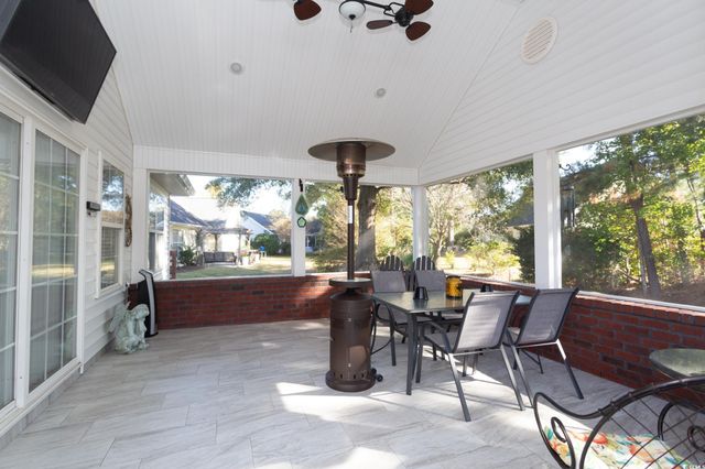 3886 Stillwood Dr., Myrtle Beach, SC 29588