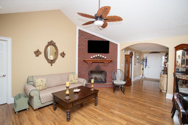 3886 Stillwood Dr., Myrtle Beach, SC 29588