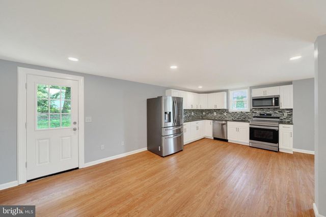 12 FORREST AVE, Claymont, DE 19703