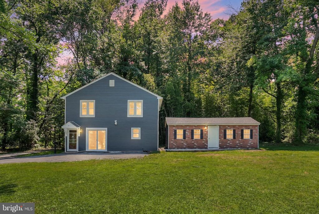 12 FORREST AVE, Claymont, DE 19703