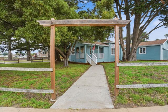 123 Carmel Avenue, El Granada, CA 94018