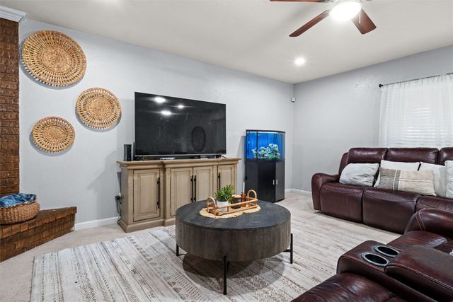 1026 Santa Fe Trail, Grand Prairie, TX 75052
