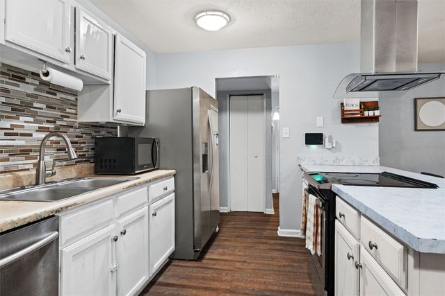 1026 Santa Fe Trail, Grand Prairie, TX 75052