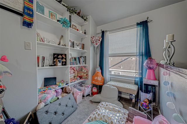 2827 Silver Charm, Houston, TX 77014