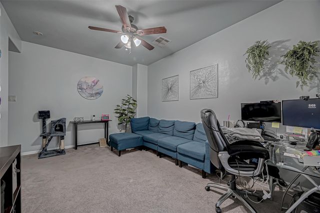 2827 Silver Charm, Houston, TX 77014