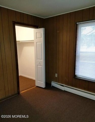 28 Clinton Avenue, Eatontown, NJ 07724