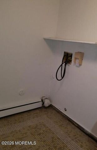 28 Clinton Avenue, Eatontown, NJ 07724