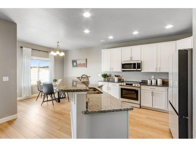 5614 Carmon Dr, Windsor, CO 80550