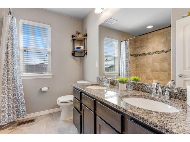 5614 Carmon Dr, Windsor, CO 80550