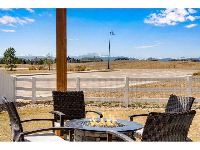 5614 Carmon Dr, Windsor, CO 80550