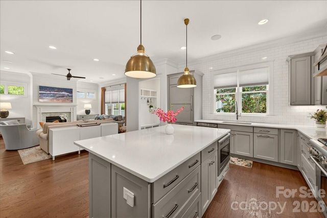 748 Ellsworth Road, Charlotte, NC 28211