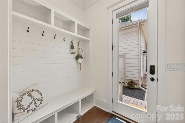 748 Ellsworth Road, Charlotte, NC 28211