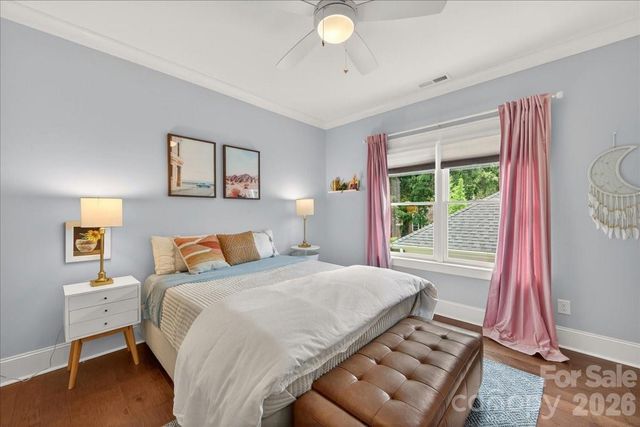 748 Ellsworth Road, Charlotte, NC 28211