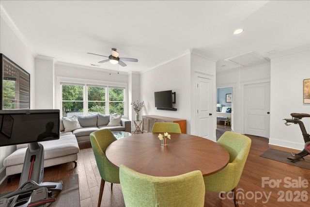 748 Ellsworth Road, Charlotte, NC 28211