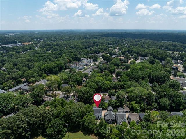 748 Ellsworth Road, Charlotte, NC 28211
