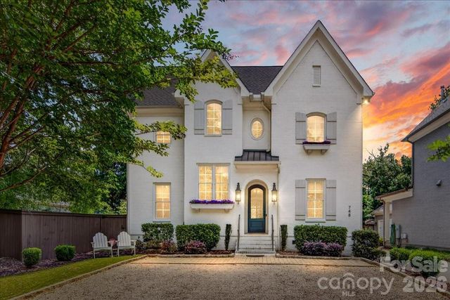 748 Ellsworth Road, Charlotte, NC 28211