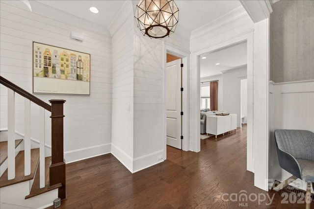 748 Ellsworth Road, Charlotte, NC 28211