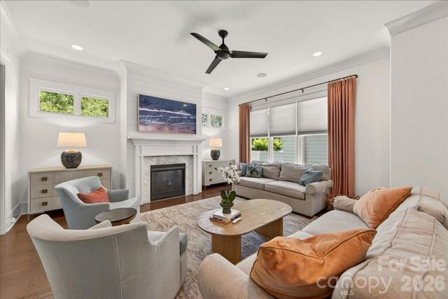 748 Ellsworth Road, Charlotte, NC 28211