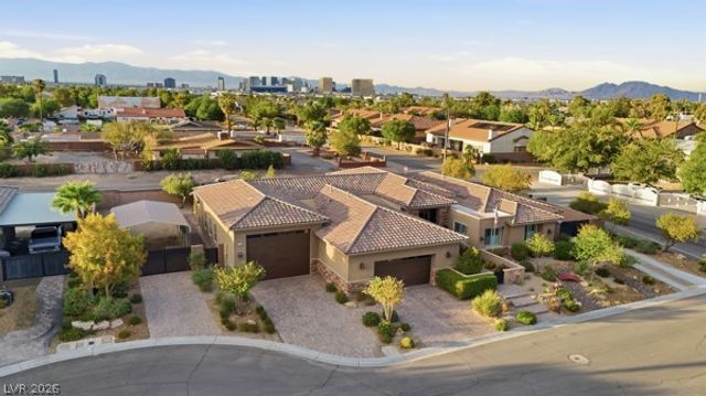 7275 Hinson Street, Las Vegas, NV 89118