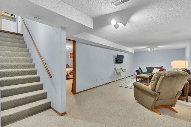 24 E Huntington, Augusta, KS 67010