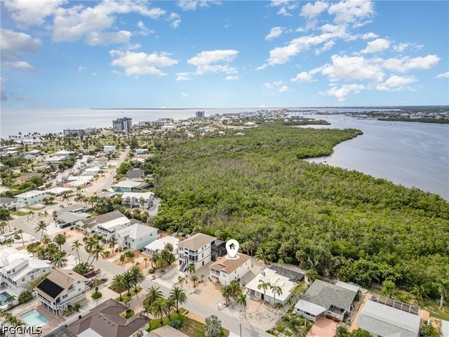 401 Donora BLVD, Fort Myers Beach, FL 33931