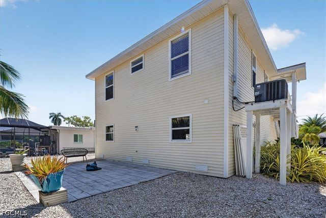401 Donora BLVD, Fort Myers Beach, FL 33931