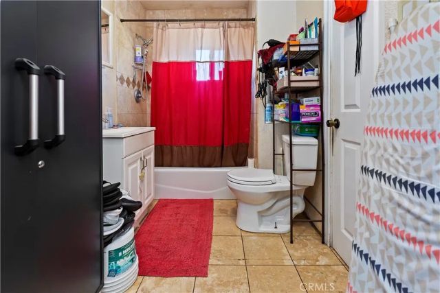 1665 Highland Street, Santa Ana, CA 92703