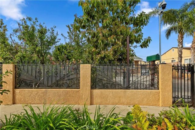 1665 Highland Street, Santa Ana, CA 92703