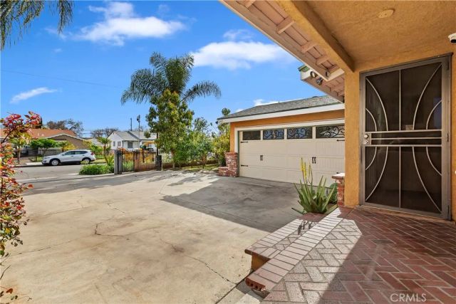 1665 Highland Street, Santa Ana, CA 92703