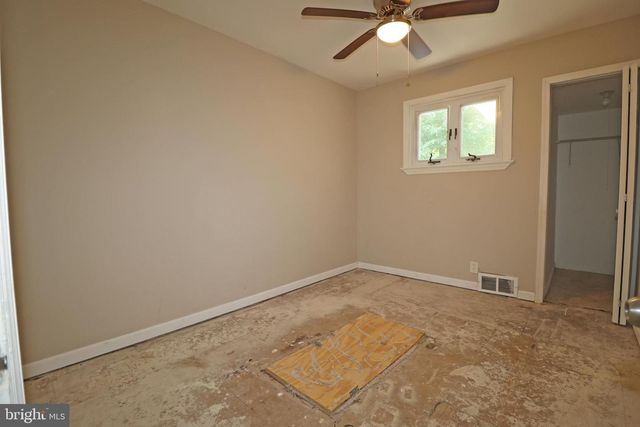 707 BEECHWOOD AVE, Cherry Hill, NJ 08002