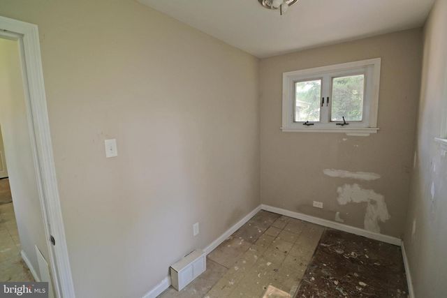 707 BEECHWOOD AVE, Cherry Hill, NJ 08002