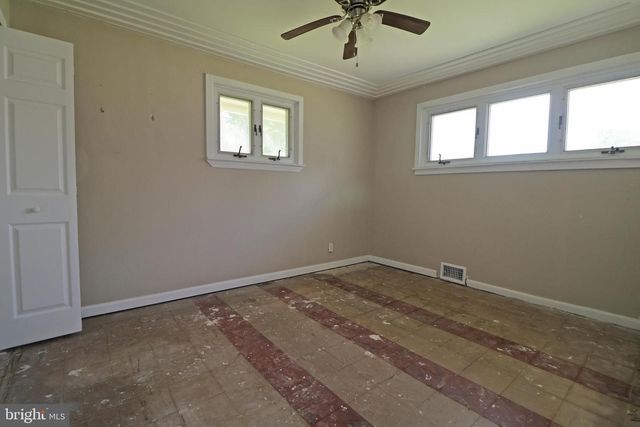 707 BEECHWOOD AVE, Cherry Hill, NJ 08002