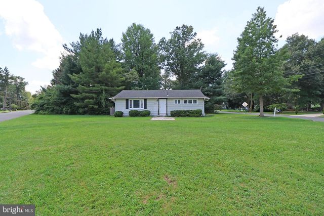 707 BEECHWOOD AVE, Cherry Hill, NJ 08002