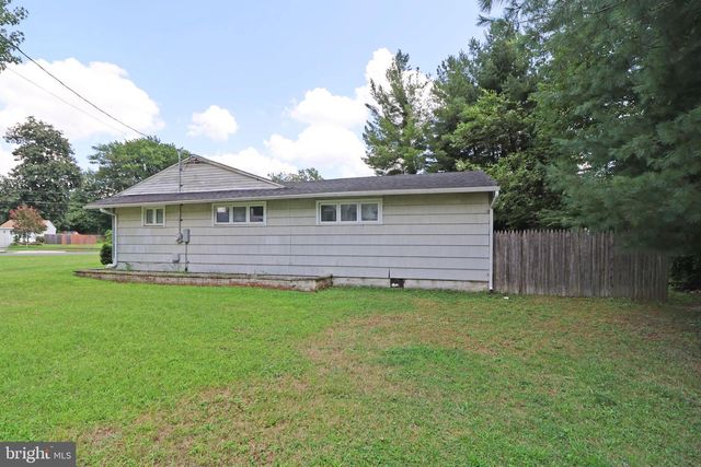 707 BEECHWOOD AVE, Cherry Hill, NJ 08002