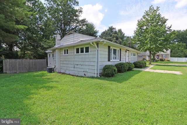 707 BEECHWOOD AVE, Cherry Hill, NJ 08002