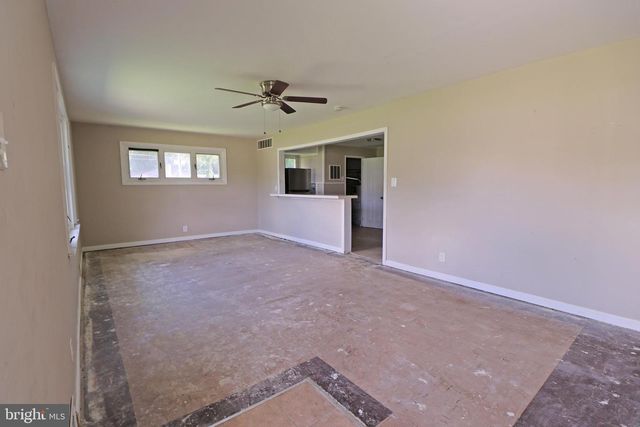 707 BEECHWOOD AVE, Cherry Hill, NJ 08002