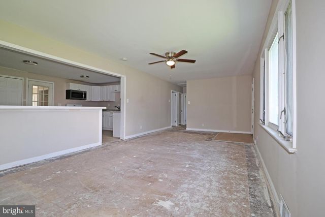 707 BEECHWOOD AVE, Cherry Hill, NJ 08002