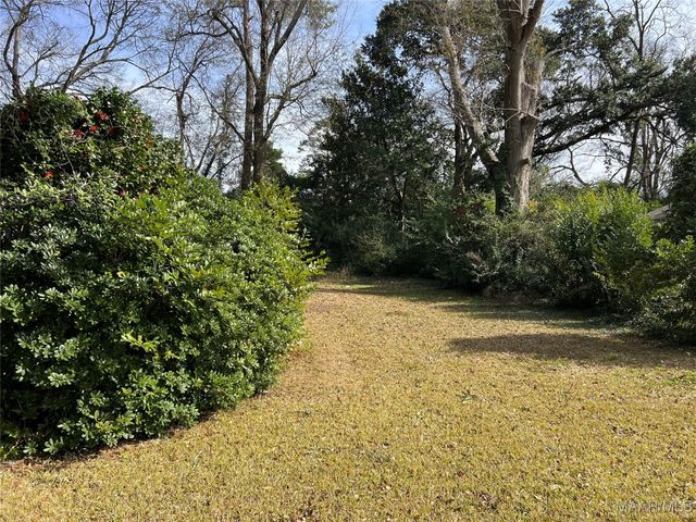 2731 Sweetbriar Road, Montgomery, AL 36109