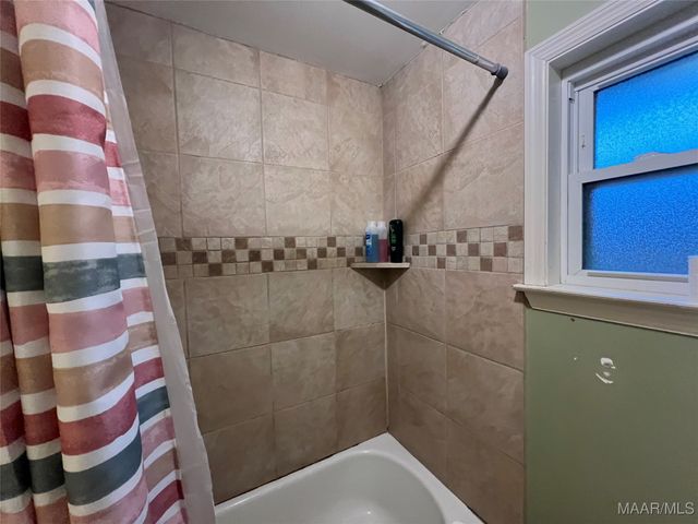 2731 Sweetbriar Road, Montgomery, AL 36109