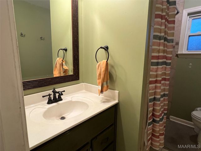 2731 Sweetbriar Road, Montgomery, AL 36109