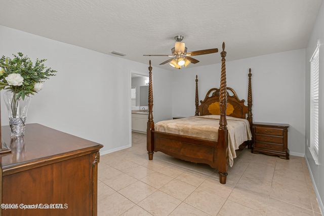 849 Chello Avenue NE, Palm Bay, FL 32905