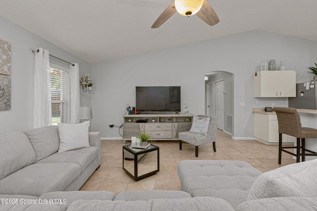 849 Chello Avenue NE, Palm Bay, FL 32905