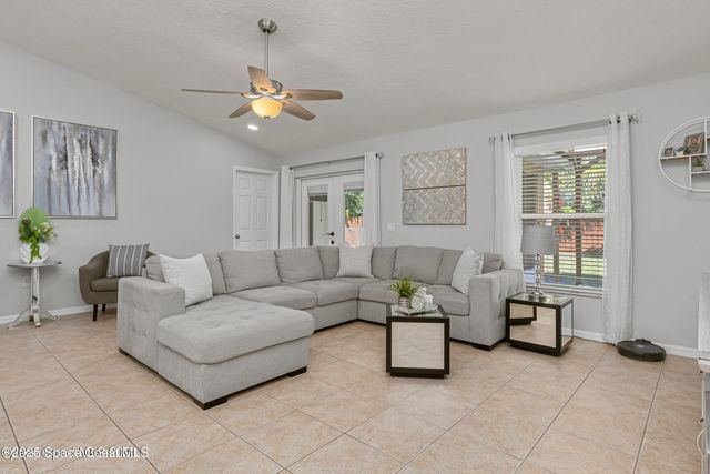 849 Chello Avenue NE, Palm Bay, FL 32905