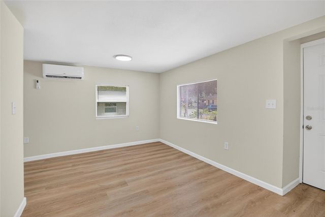 8738 N TANGERINE PLACE, Tampa, FL 33617