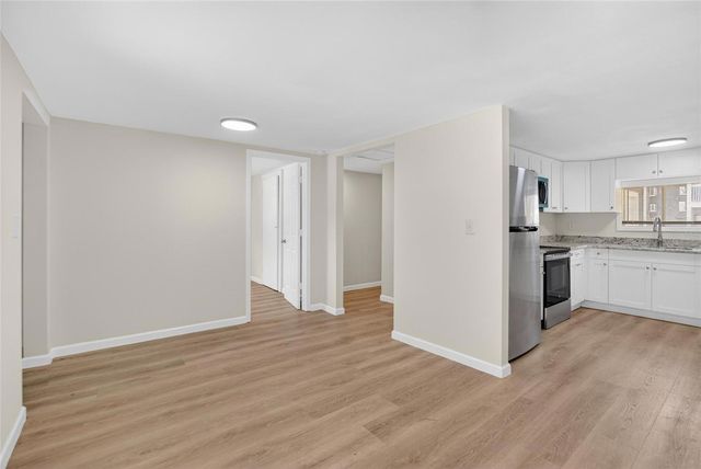 8738 N TANGERINE PLACE, Tampa, FL 33617